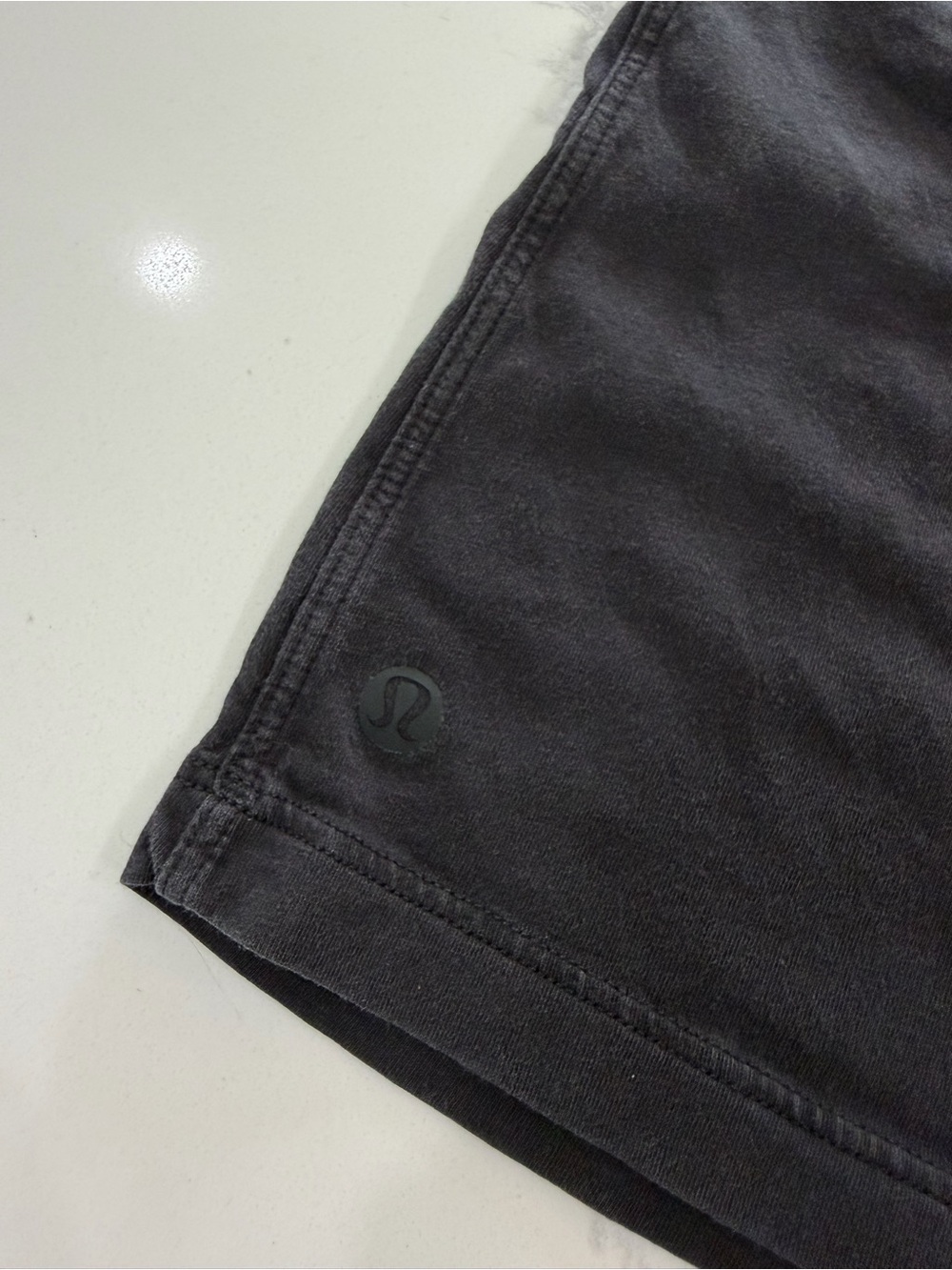 Lululemon Women's Classic-Fit Cotton Blend Workout T-Shirt Black Size 10/12 - Picture 3 of 5